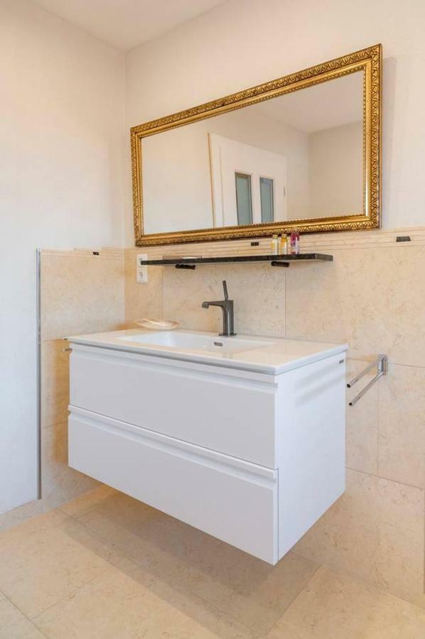 Roger'S Ferienwohnung ดีสเซิน อัม อัมเมอร์เซ ภายนอก รูปภาพ