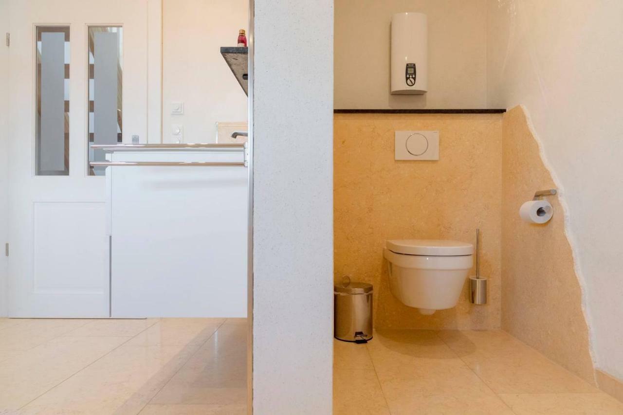 Roger'S Ferienwohnung ดีสเซิน อัม อัมเมอร์เซ ภายนอก รูปภาพ